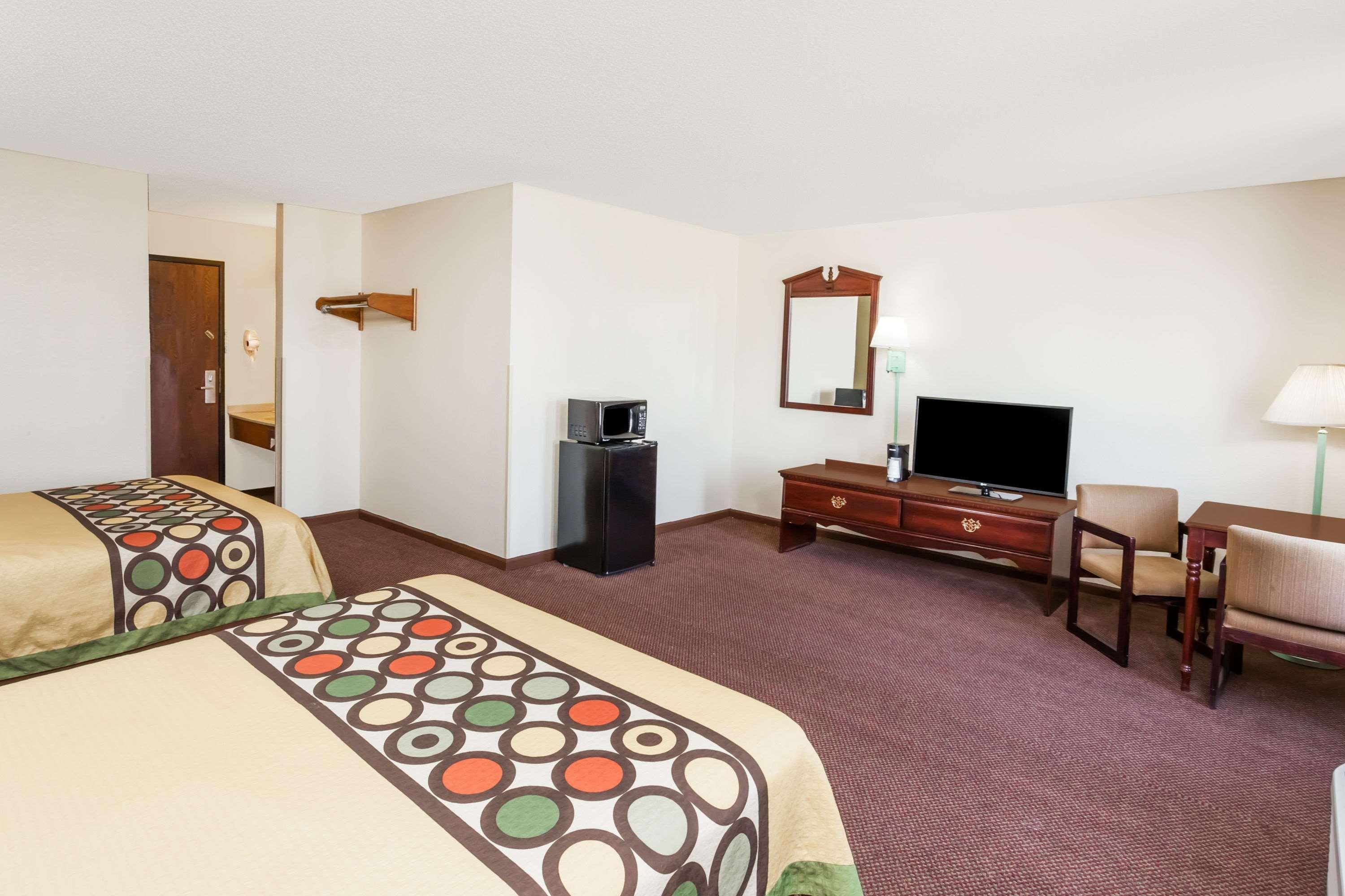 Hotel Super 8 By Wyndham Lincoln Exterior foto