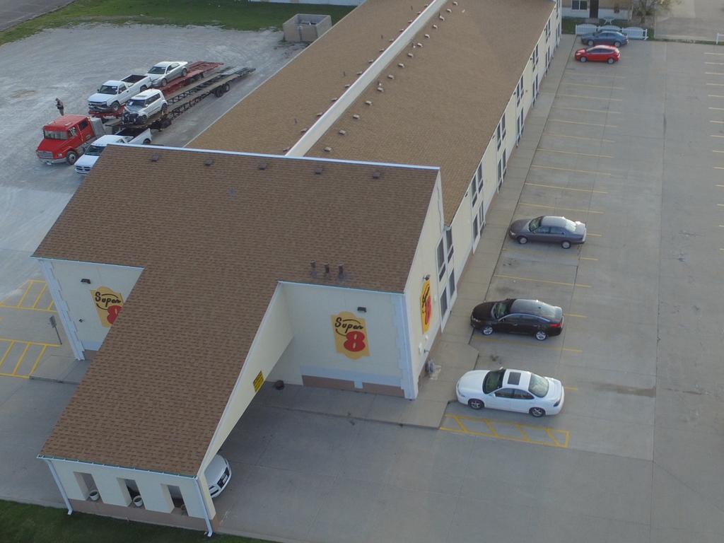 Hotel Super 8 By Wyndham Lincoln Exterior foto